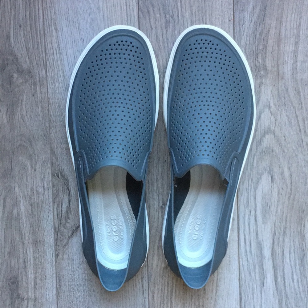 Men’s Croc boat shoe slip on